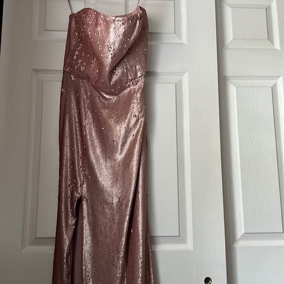 NEW Dress the Population sequin gown - Picture 7 of 8